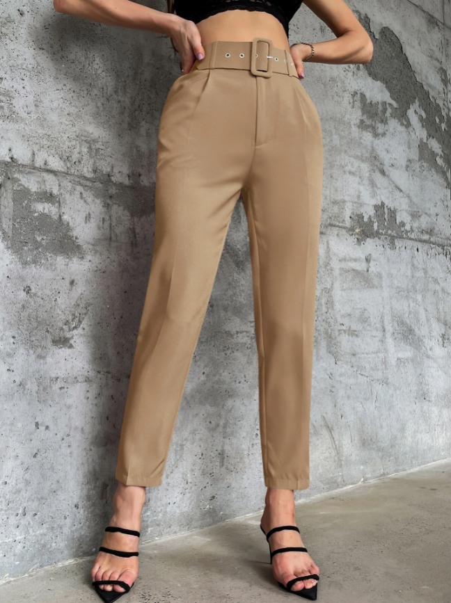 Bruine Casual Hoge Taille Broek met Riem & Taps Toelopende Pijpen