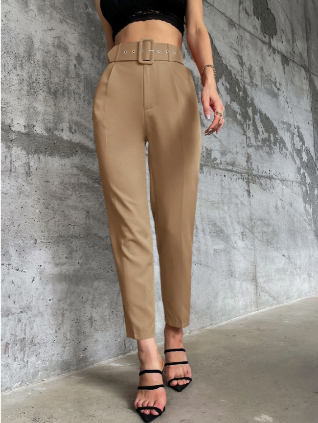 Bruine Casual Hoge Taille Broek met Riem & Taps Toelopende Pijpen